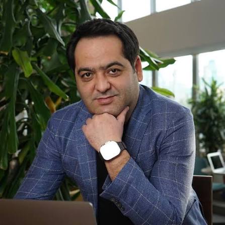 Dr. İkram Sadıqovun portreti